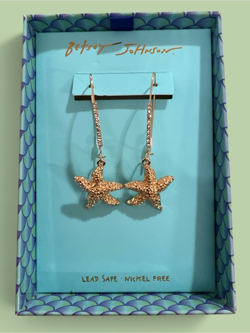 Betsey Johnson gold-tone starfish dangle earrings w/rhinestones NIB & NWT